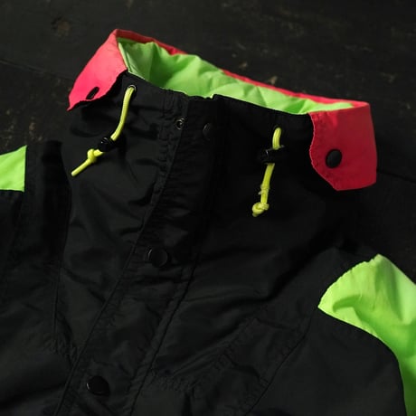 Columbia Nylon Anorak Parka (90s M)