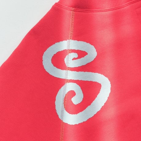 globule mag. × ugo Raglan Sleeve Crew Sweat Red