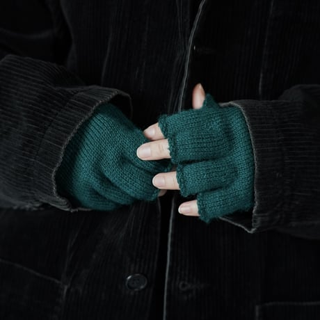 Black Sheep Fingerless Glove