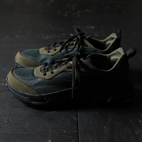 hoja / Olive Green