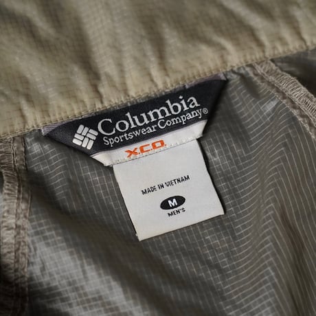 Columbia Nylon Jacket (M)