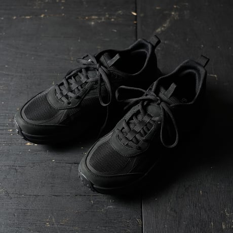 hoja / Black