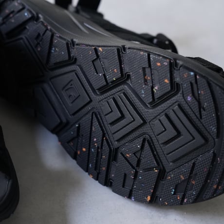 Kuruka 2.0 / Triple Black