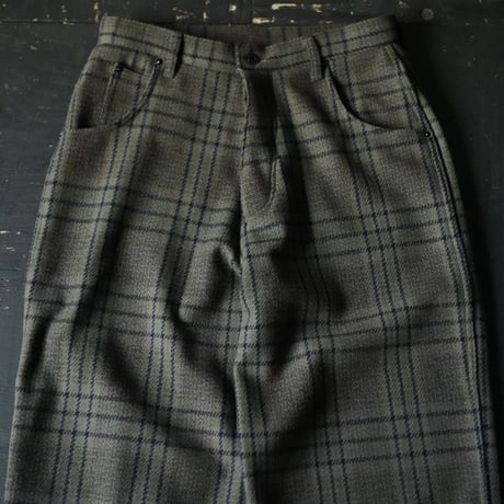 WP P-029 Grey Check Pant