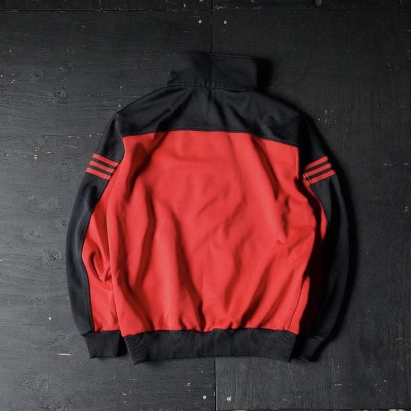 デサント赤と黒のフード付きジャケット adidas Track Jacket (80s S Made by DESCENTE ) |