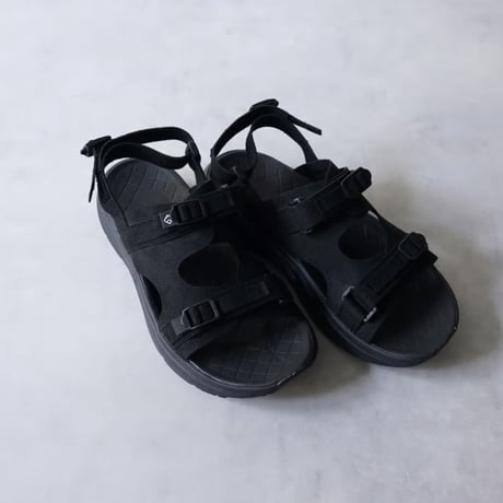 Kuruka 2.0 / Triple Black