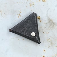 Roosterking × WP / R-003 Triangle Coin Case