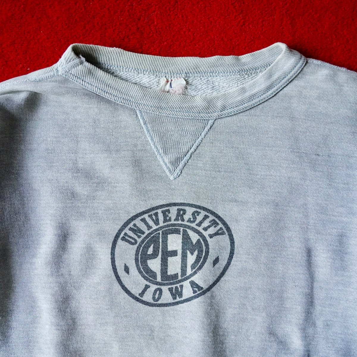 Vintage Russell Crew Neck Sweat 前V globule mag.