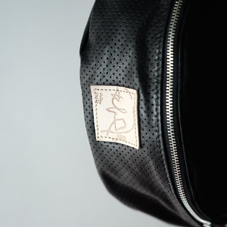 Willow Pants R-015 Waist Bag - Silver Leather / Punching Leather