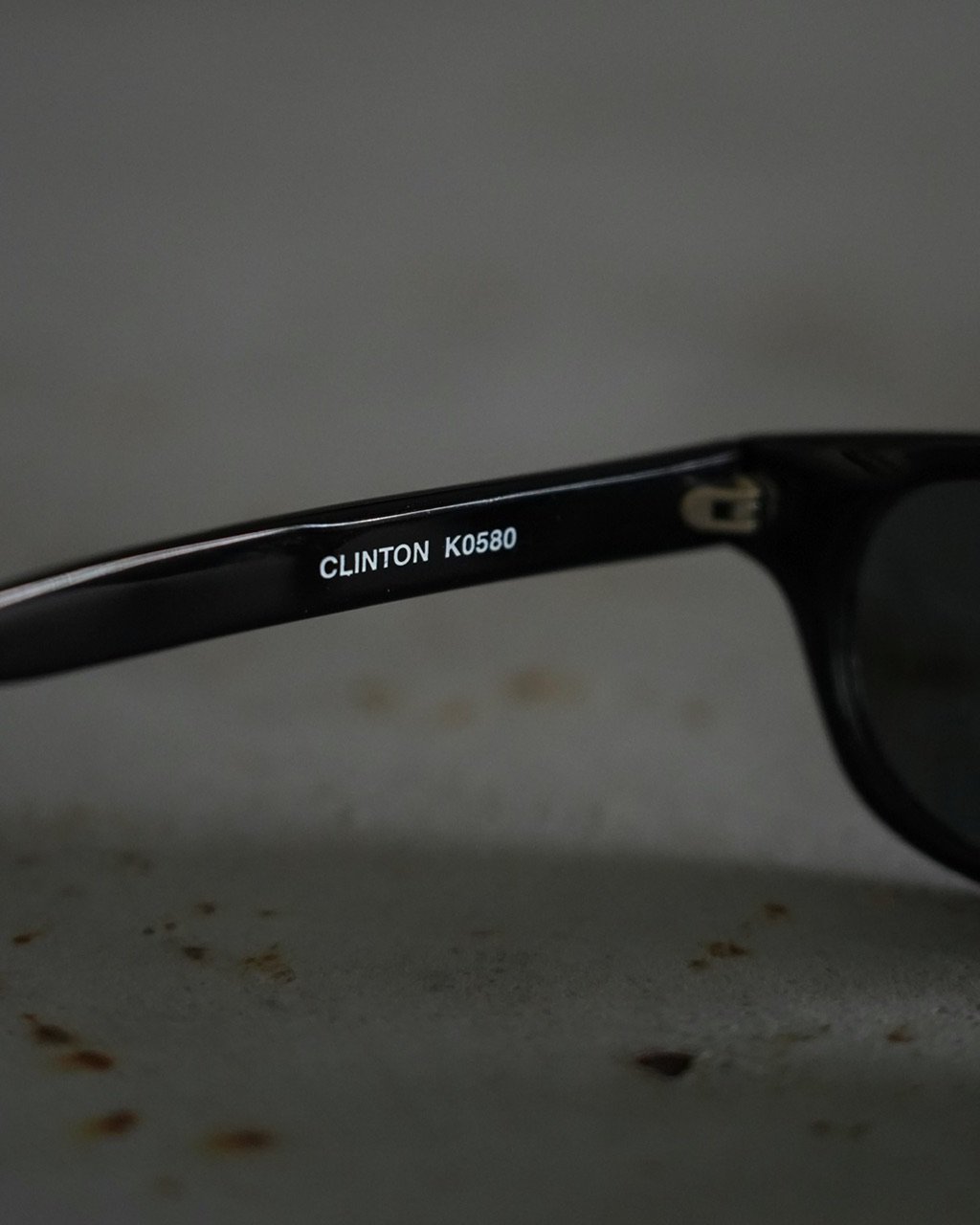 DKNY Sunglasses (00s) | globule mag.