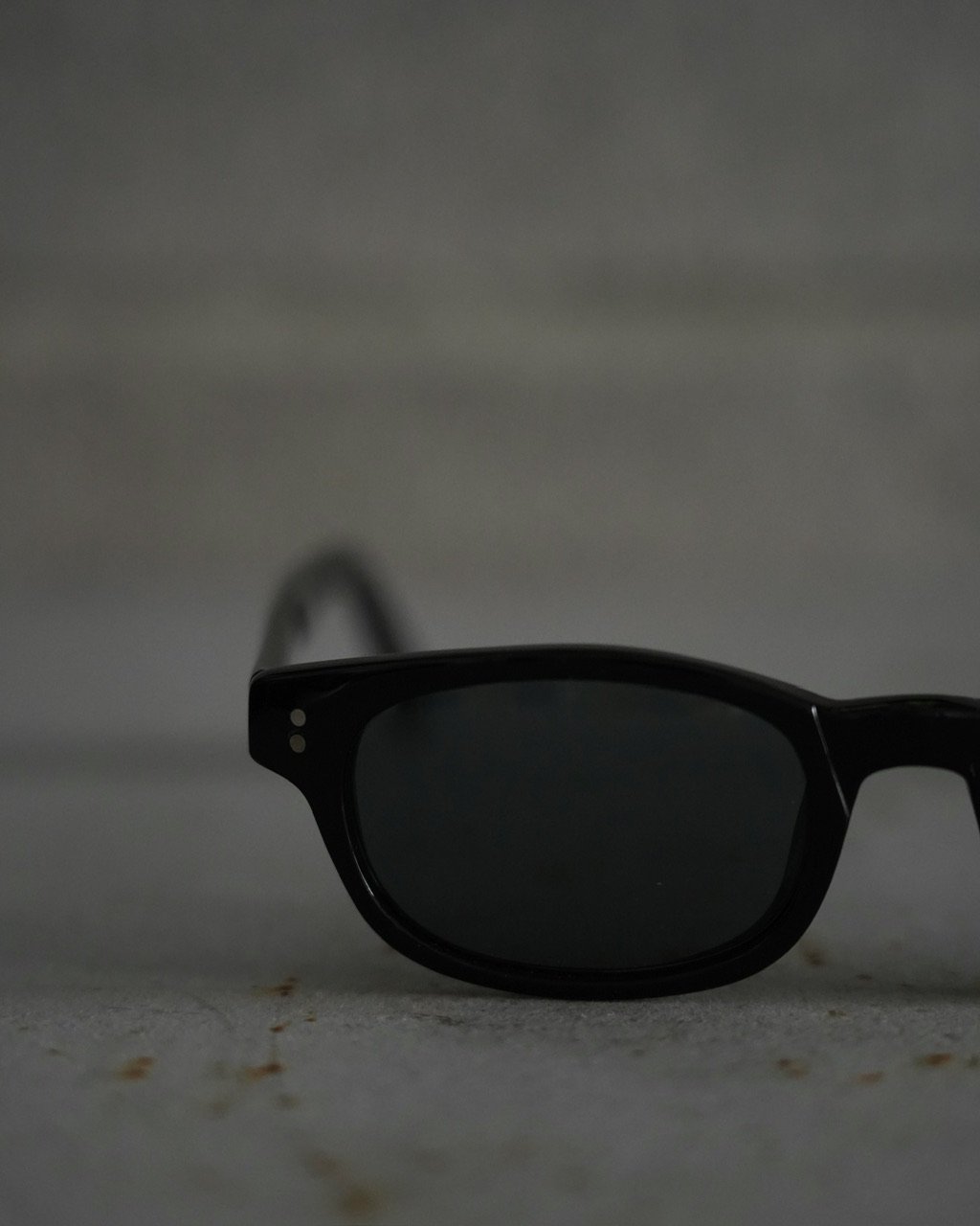 DKNY Sunglasses (00s) | globule mag.