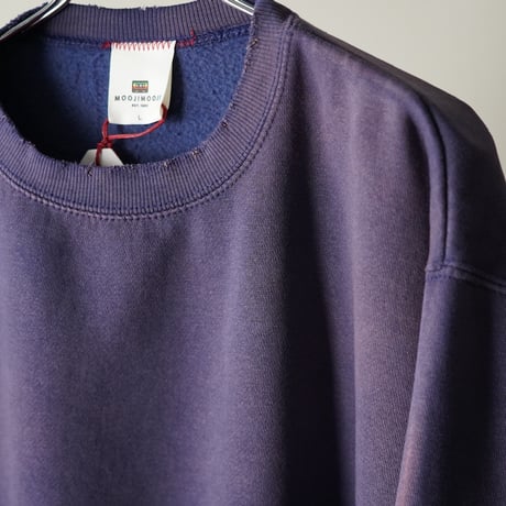 MOOJI MOOJI Classic Crewneck Aged
