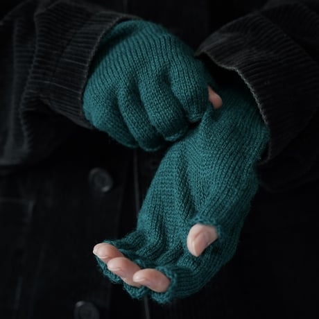 Black Sheep Fingerless Glove