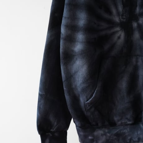 gm. Emb. Sweat Hoody - Tie Dye / Black
