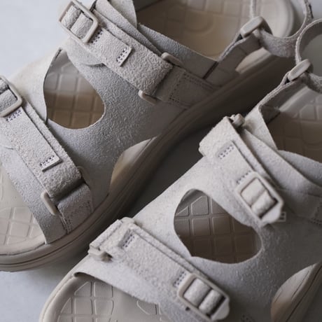 Kuruka 2.0 / Simply Taupe