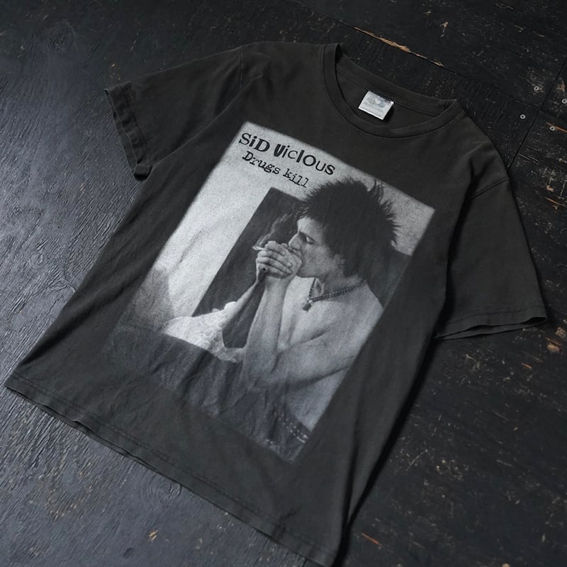 Sid Vicious Printed T-shirt (00s M) | globule mag.