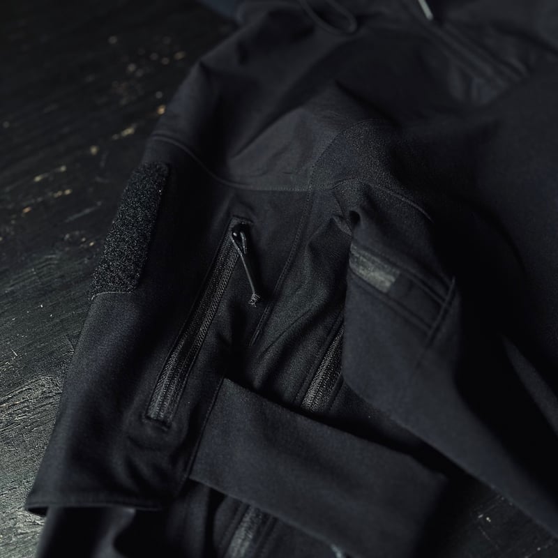 special】Arc'teryx LEAF Gryphon Combat Jacket (