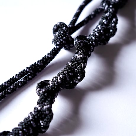 "KNOT" BLACK