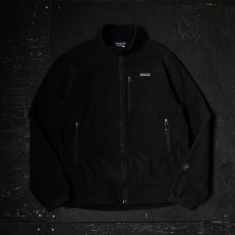 Patagonia Lt. Weight R Fleece Jacket
