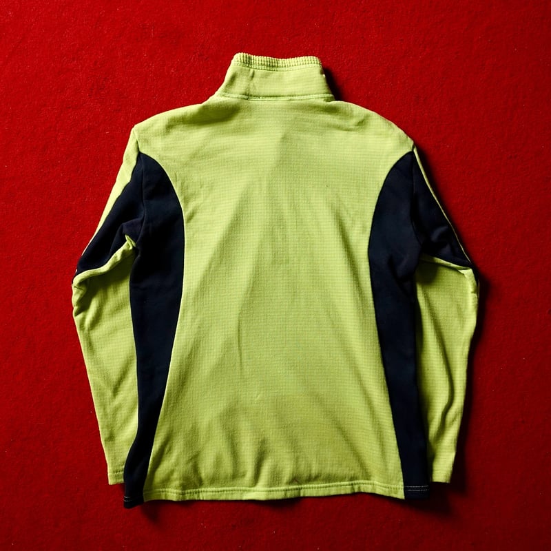 Patagonia R1 Flash Pullover | globule mag. Patagonia R1 Flash Pullover | globule mag.