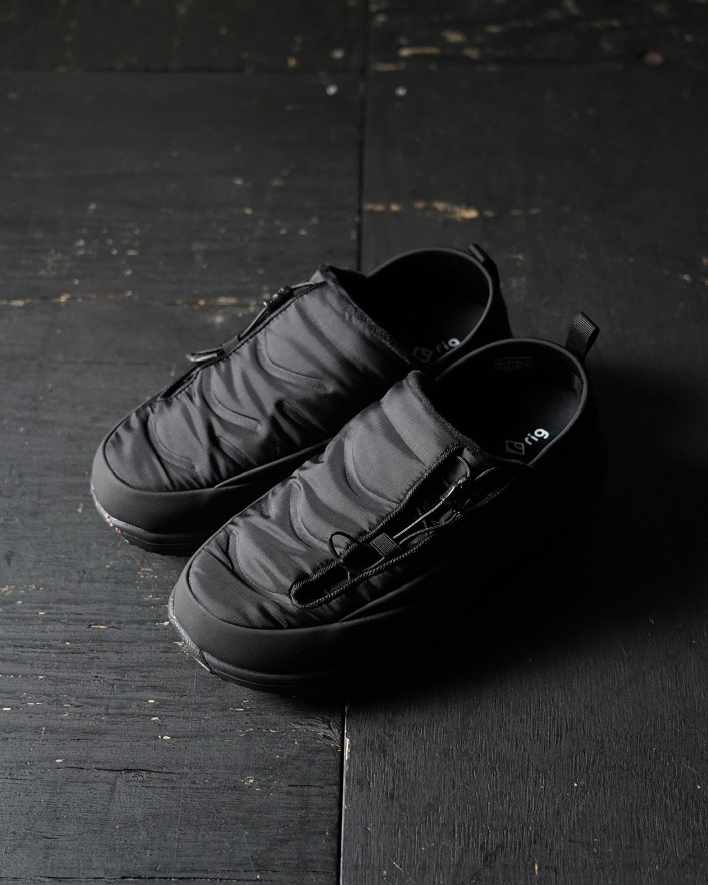 rig. doob 2.0 / Black | globule mag.