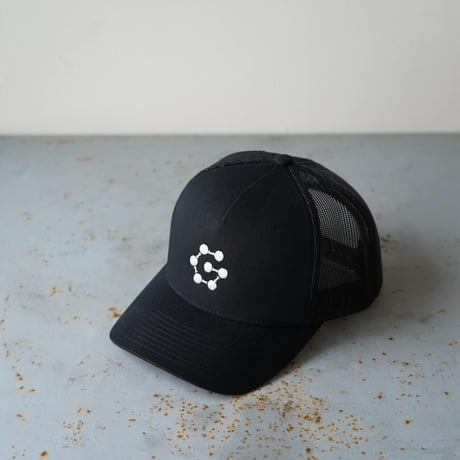 gm. Emb. Trucker Cap - Mesh