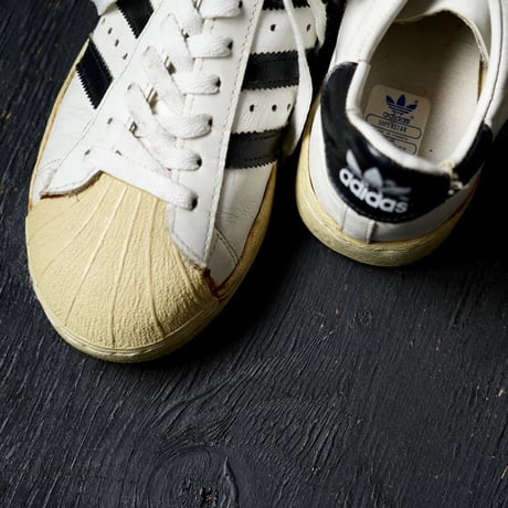 adidas Superstar