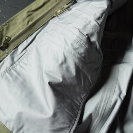 Supreme Nylon Millitary Jacket (L)