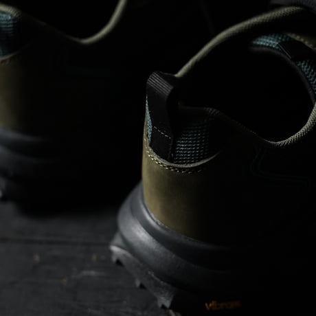 hoja / Olive Green