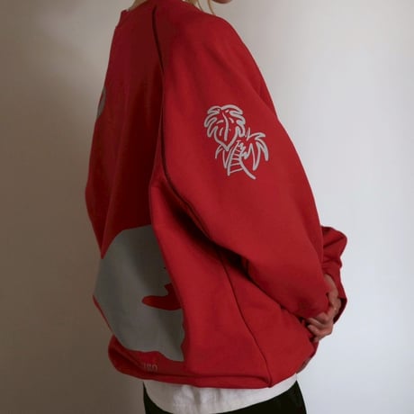 globule mag. × ugo Raglan Sleeve Crew Sweat Red