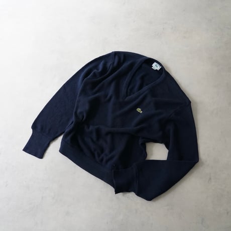 Izod Lacoste V Neck Sweater（90s L made in USA）