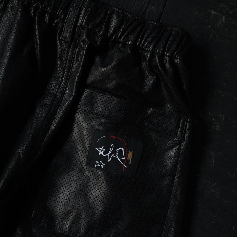 パンツ willow pants P-20 cow leather short Willow Pants P-007 Leather Short | globule mag.