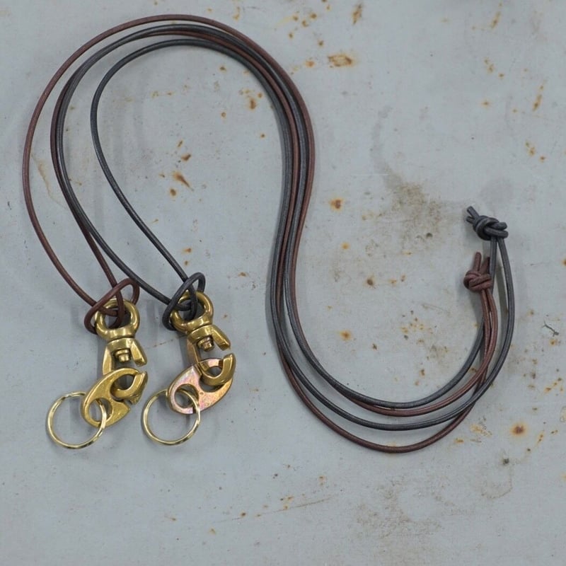 Willow Pant / R-005 Necklace | globule mag