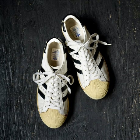 adidas Superstar