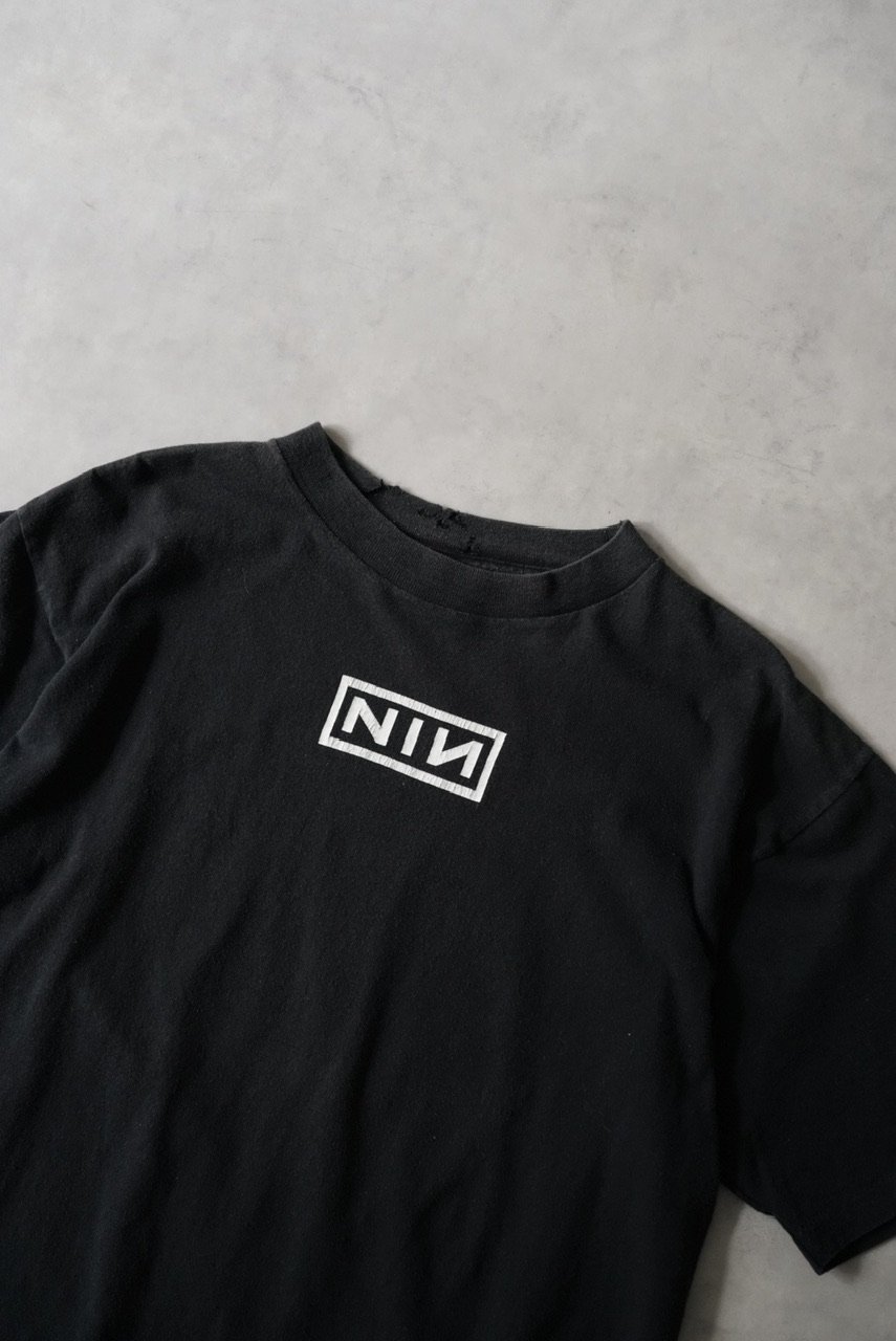 ナインインチネイルズ NINE INCH NAILS BOXロゴTシャツ 美品 Nine Inch Nails ナインインチネイルズ ボックスロゴ 刺繍 T