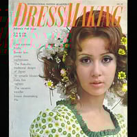 花椿ト仲條　HANATSUBAKI and NAKAJO 1968-2008 Amazon.co.jp: 花椿ト仲條: Hanatsubaki1968-2008 : 仲條 正義: 本