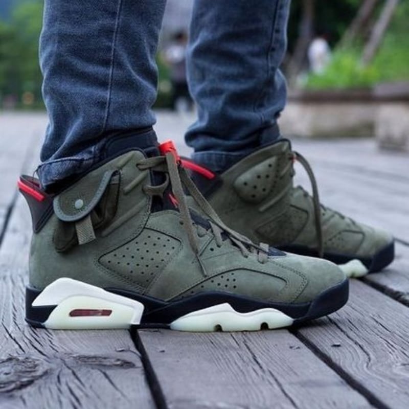 TRAVIS SCOTT × NIKE AIR JORDAN 6 OLIVE (トラヴィス・ス...