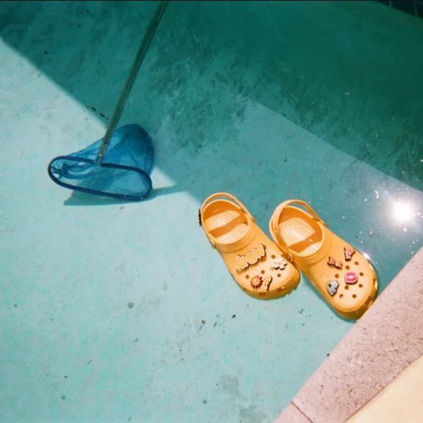 Crocs x Justin Bieber with drew Classic Clog(クロ Crocs x Justin Bieber with drew Classic Clog(クロ