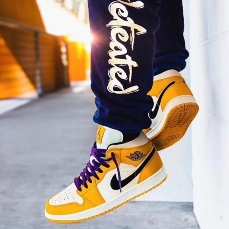 Nike Air Jordan 1 Mid SE Lakers (ナイキ エアジョーダン1 ミ...