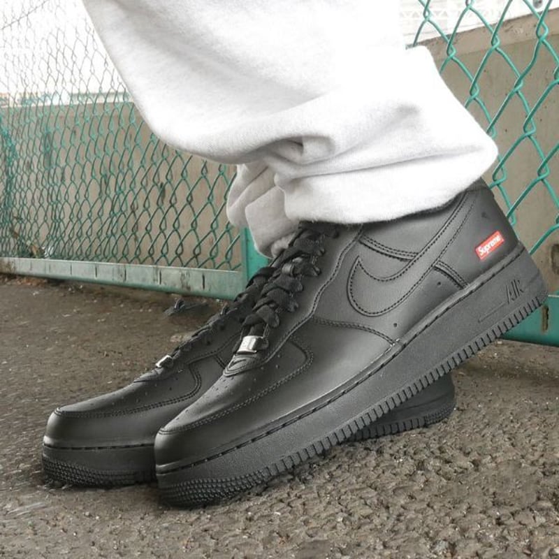 Nike Air Force 1 Low Supreme (ナイキ エアフォース1 エアフォ...