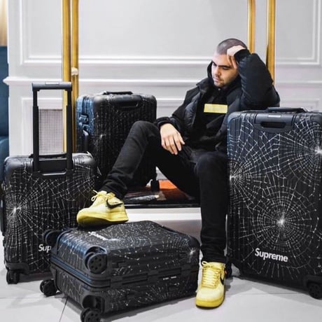 Supreme®︎/RIMOWA Cabin Plus 49L