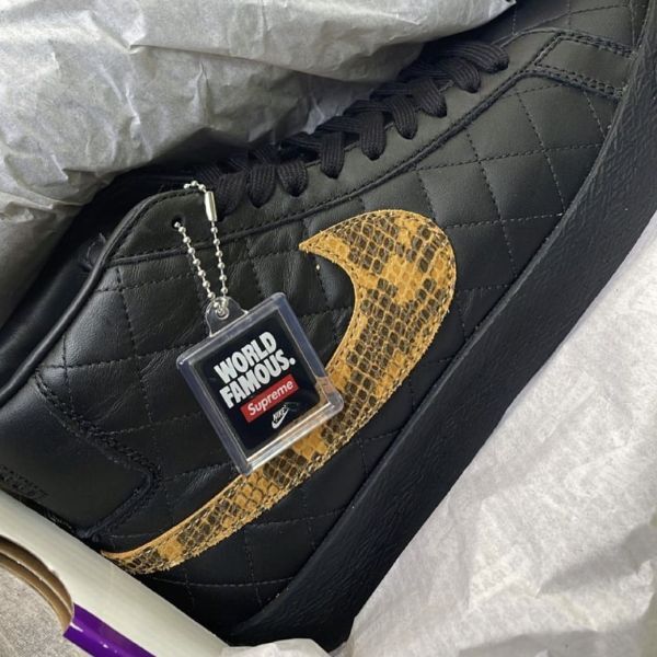 Supreme Nike SB Blazer Mid (シュプリーム ナイキ エスビー Supreme Nike SB Blazer Mid (シュプリーム ナイキ エスビー