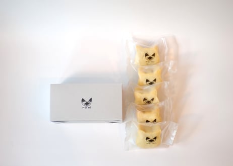 季節限定【パッションフルーツ】猫米パイナップルケーキ