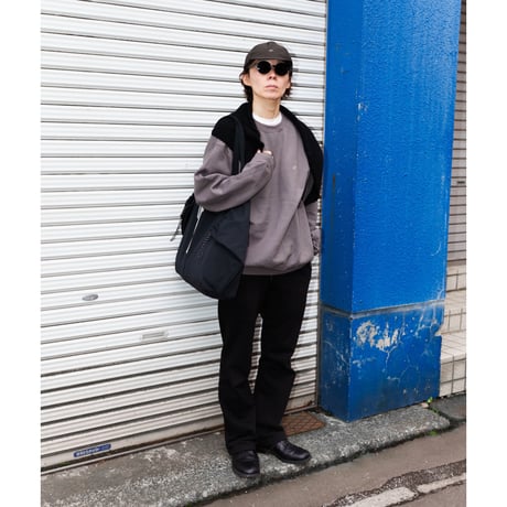logo mark emb. crew neck sweat Charcoal
