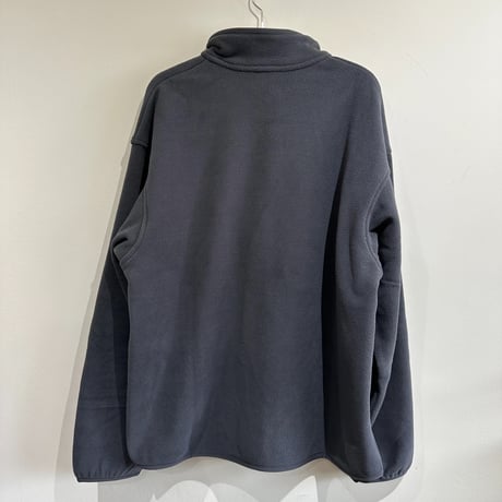 serve logo mark emb. fleece pullover