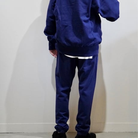 serve emb. sweat pant navy