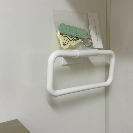 serve logo key holder  with sticker 🏷️