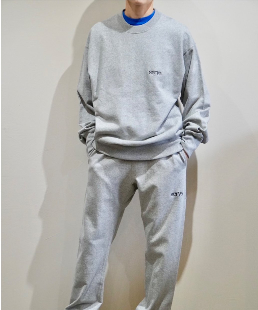 serve emb. crew sweat grey | serve