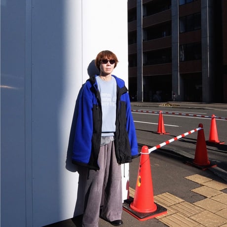 luminous emb.sweat "serve-served-serving" ver. / acid blue