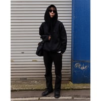 logo mark emb. crew neck sweat Black